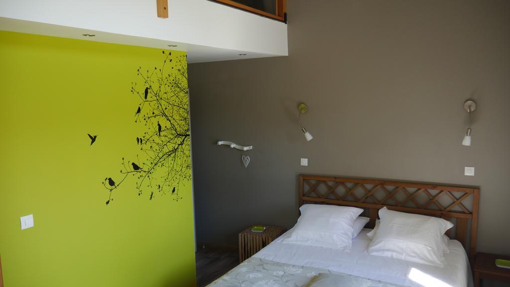 Chambres D'Hotes La Ferme Du Scardon Neufmoulin Экстерьер фото